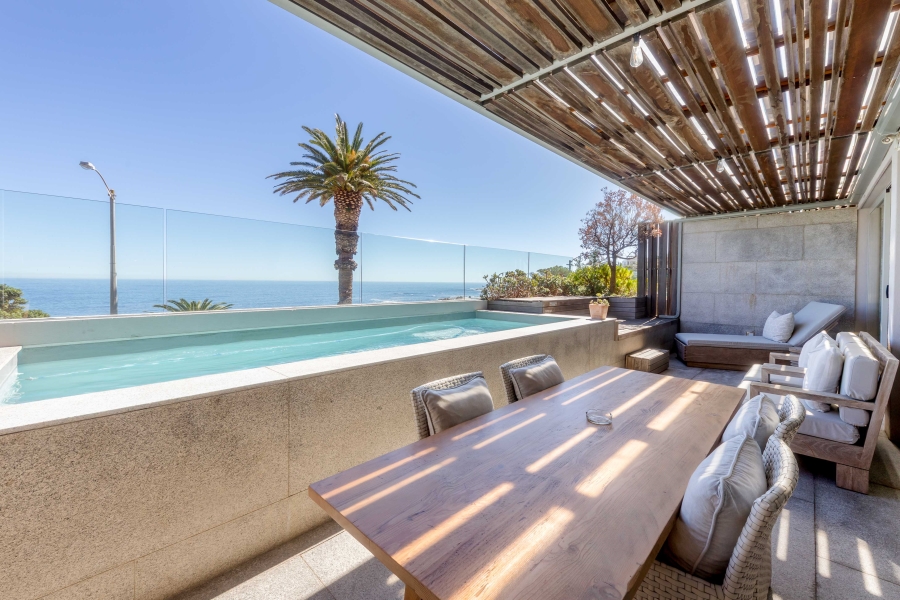 2 Bedroom Property for Sale in Camps Bay Western Cape